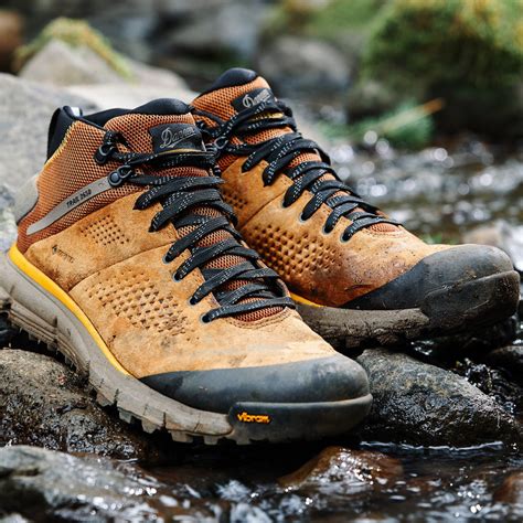 8 of the Best Men’s Hiking Boots for Summer Adventure | The Coolector