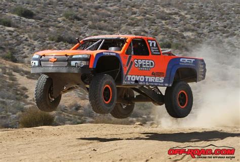 Robby-Gordon-Jump-Baja-1000-Qualifying-2013-11-13-13