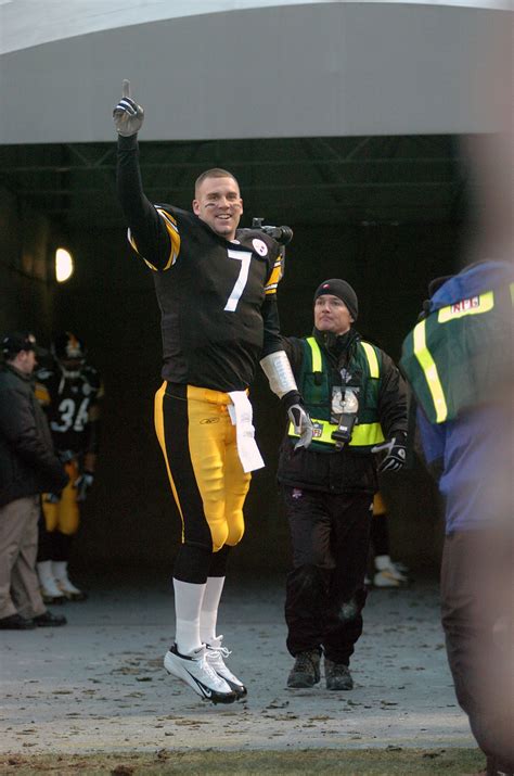 Ben Roethlisberger his rookie season. | Pittsburgh steelers football, Pittsburgh steelers ...