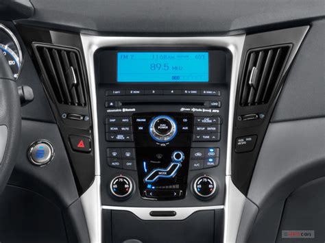 2011 Hyundai Sonata: 16 Interior Photos | U.S. News