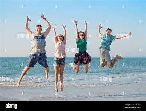 Group of young happy friends Stock Photo - Alamy