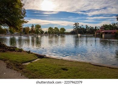 1,184 Lake Forest Park Ca Images, Stock Photos & Vectors | Shutterstock