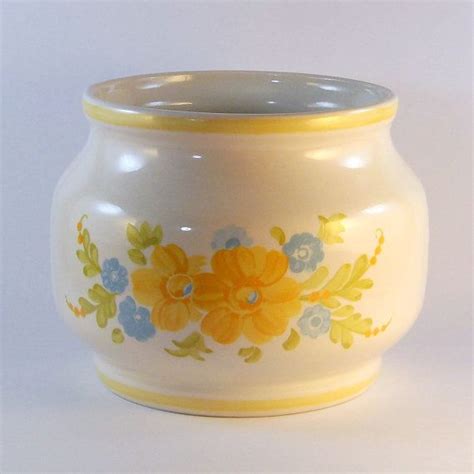 Vintage FTD Planter or FTD Vase by EllensAtticTreasures on Etsy, $13.00 | Ftd, Vase, Vintage