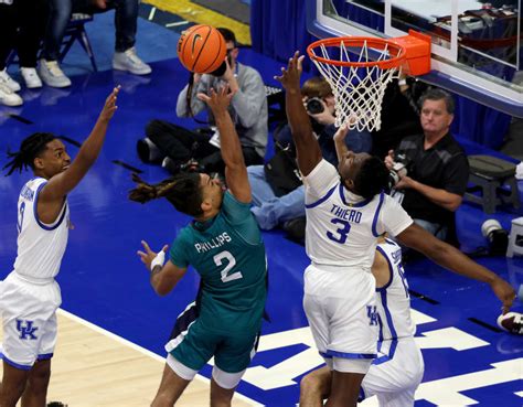 PHOTO GALLERY: Kentucky vs. UNC-Wilmington - CatsIllustrated: Kentucky ...