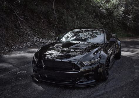Black Ford Mustang S550 GT modified – ModifiedX