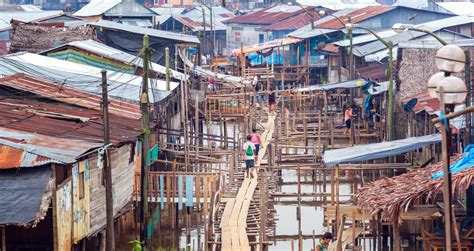 An Adventurer’s Guide to the Floating City of Belén, Peru