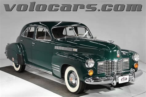 1941 Cadillac Series 62 Deluxe | Volo Museum