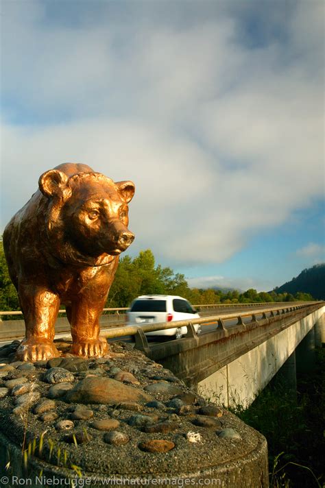 Klamath, California | Photos by Ron Niebrugge