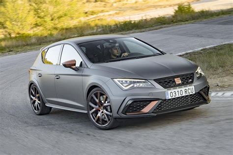 2017 Seat Leon Cupra R review - price, specs and release date | What Car?