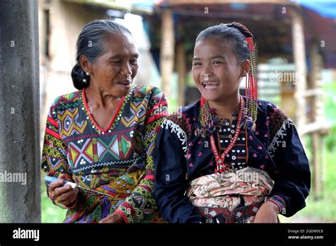 Grandmother and granddaughter of the Blaan tribe in their traditional ...