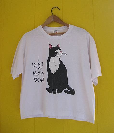 Vintage Cat T Shirt Funny Saying Cat Lady by arizonastartradingco