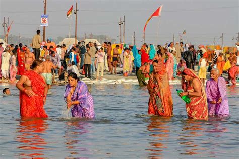 Culture of Uttar Pradesh - Customs, Traditions, Lifestyle | Holidify