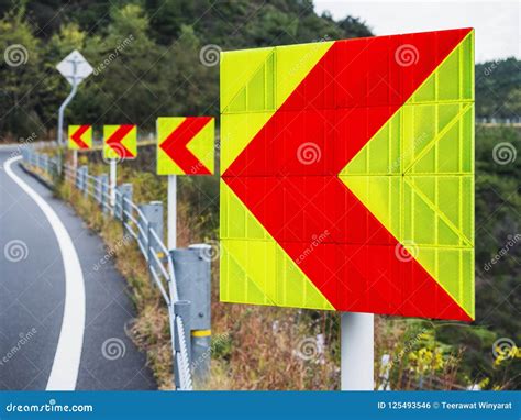 Arrow Sign Direction Traffic Highway Road Reflective Stock Photo - Image of curve, drive: 125493546