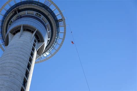 Premium Photo | New zealand tourist attraction. sky tower bungee jump ...