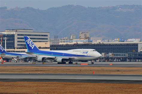 ANA747-400 Osaka Itami Airport Final 12JAN2013Flight | Flickr