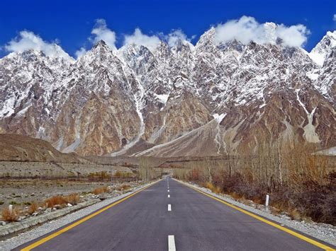 Karakoram Highway, Pakistan Stock Image - Image of nature, roadtrips: 115820475