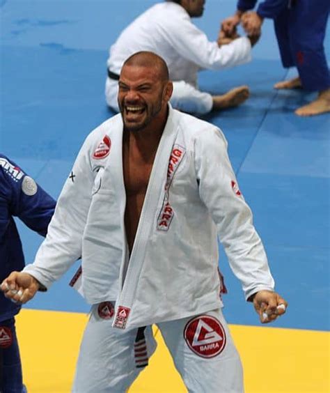 8 Ways That Brazilian Jiu-Jitsu Can Improve Your Life