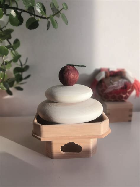 Wooden Kagami Mochi - Etsy