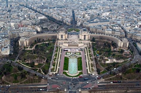 Eiffel Tower view | View to the Trocadero from the top of th… | Flickr