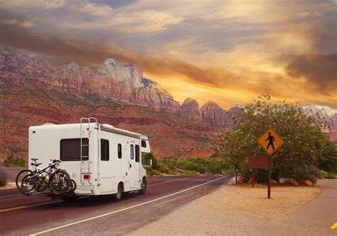 10 Safety Tips for Planning an RV Trip