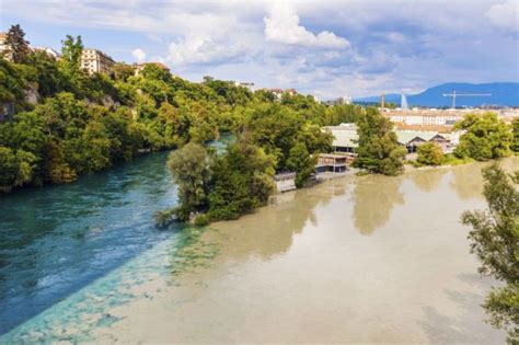 River Rhône and Arve collide in Geneva - Virily