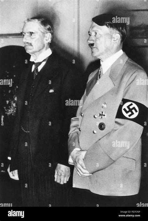 Arthur neville chamberlain adolf hitler munich hi-res stock photography ...