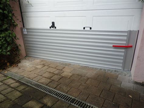 Garage flood barrier aquastop | Flood barrier, Garage doors, Flood