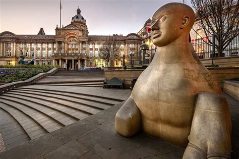 Victoria Square in Birmingham - Visit Birmingham's Central Square - Go ...