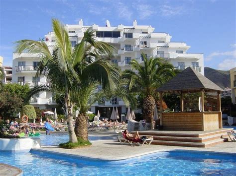 Best Price on Apartamentos Hg Tenerife Sur in Tenerife + Reviews