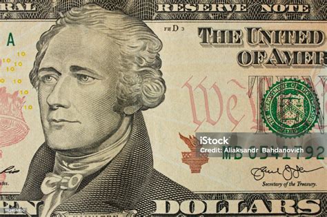 Portrait Of Alexander Hamilton On The 10 Dollar Bill Close Up Stock Photo - Download Image Now ...