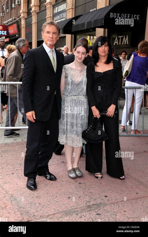 Kevin Kline, daughter Greta Simone Kline and Phoebe Cates the Stock ...