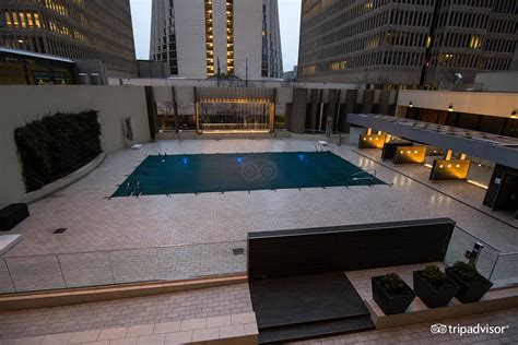 Hyatt Regency Atlanta Pool: Pictures & Reviews - Tripadvisor