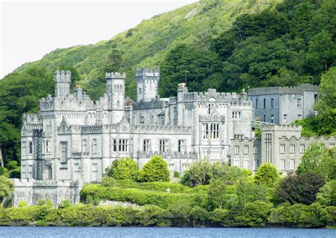 The 10 Best Kylemore Abbey and Victorian Walled Garden Tours & Tickets ...