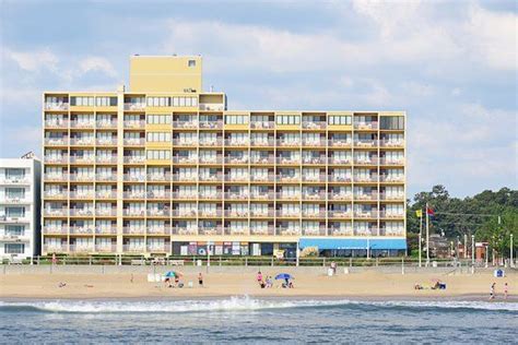 The Five Best Virginia Beach Oceanfront Hotels