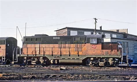 EMD "GP20" Locomotives: Data, Photos, History & More