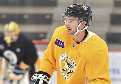 Penguins re-sign Adam Johnson to one-year contract | Pittsburgh Post-Gazette