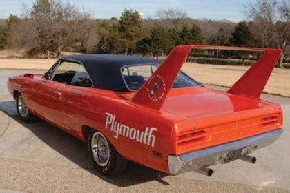 Plymouth Road Runner Superbird 440 Six Pack - Plymouth