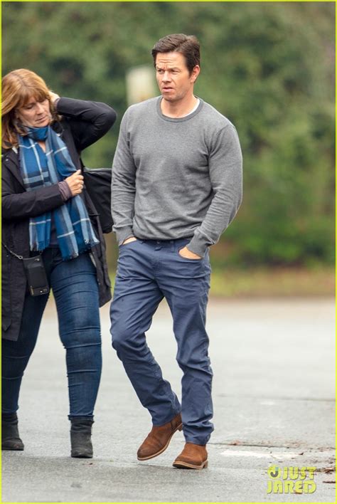 Mark Wahlberg Starts Filming His New Movie 'Instant Family': Photo ...