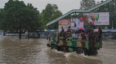 Gujarat Vadodara Rains, Weather Forecast Today Live News Updates: Ahmedabad, Baroda, Punjab ...