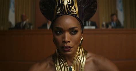 Angela Bassett Applauds Black Panther: Wakanda Forever for Providing ...