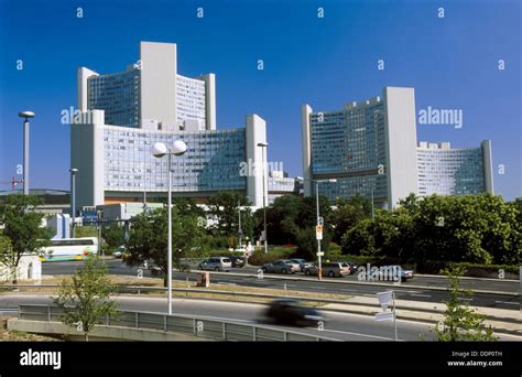 United nations headquarters building vienna hi-res stock photography and images - Alamy