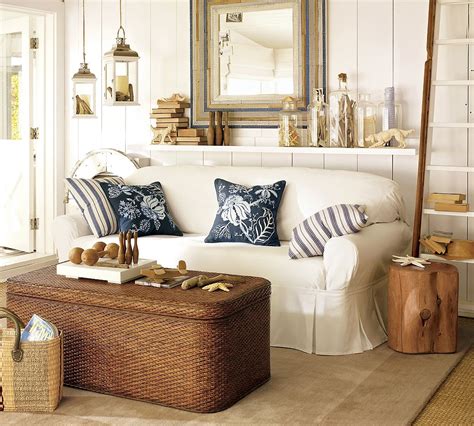 Beach Style Homes - House Furniture