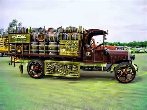 antique beer delivery truck | Beer Truck Nostalgia | Pinterest