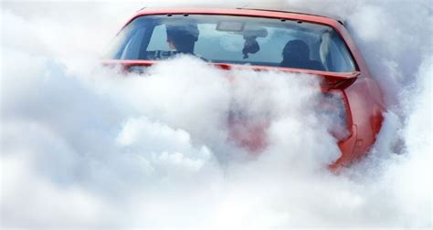 Quick Guide: The Many Colors of Car Smoke and What They Mean | Rislone