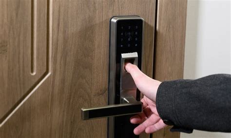 Single Door Fingerprint Access Controller Standalone Biometric Fingerprint Door Access Control ...