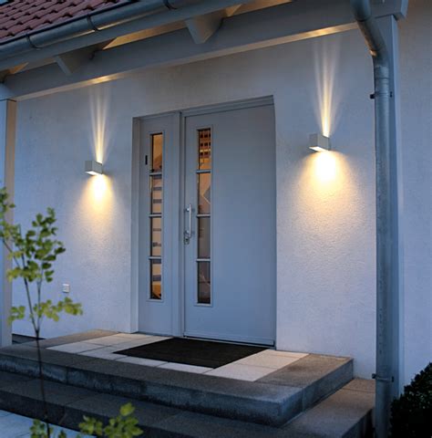 Modern outdoor wall lights - 10 ways to redesign your home | Warisan Lighting
