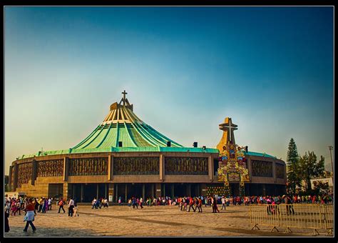 Nueva Basílica de Nuestra Señora de Guadalupe, México DF | Mexico, Travel, Landmarks