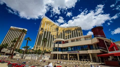 Mandalay_Bay_Beach_Las_Vegas (2 of 6) | Your USA City Guide