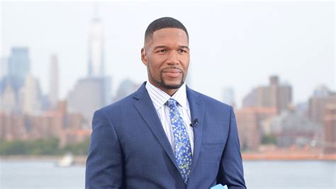 Michael Strahan Tests Positive for Covid-19 | Access