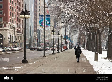 Michigan Avenue in winter. Chicago, Illinois Stock Photo - Alamy